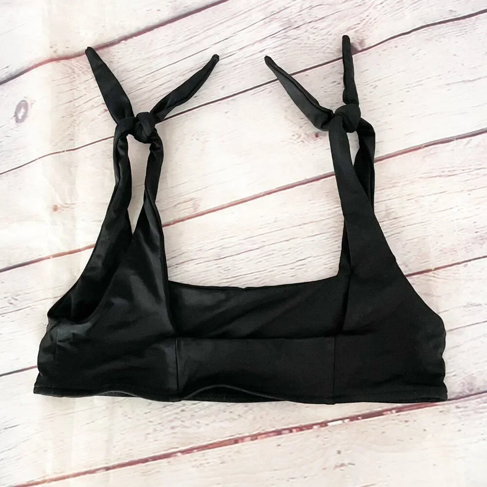 Frankie's Bikinis Black Square Neck Shoulder Tie Knot Strap Bikini Top Small